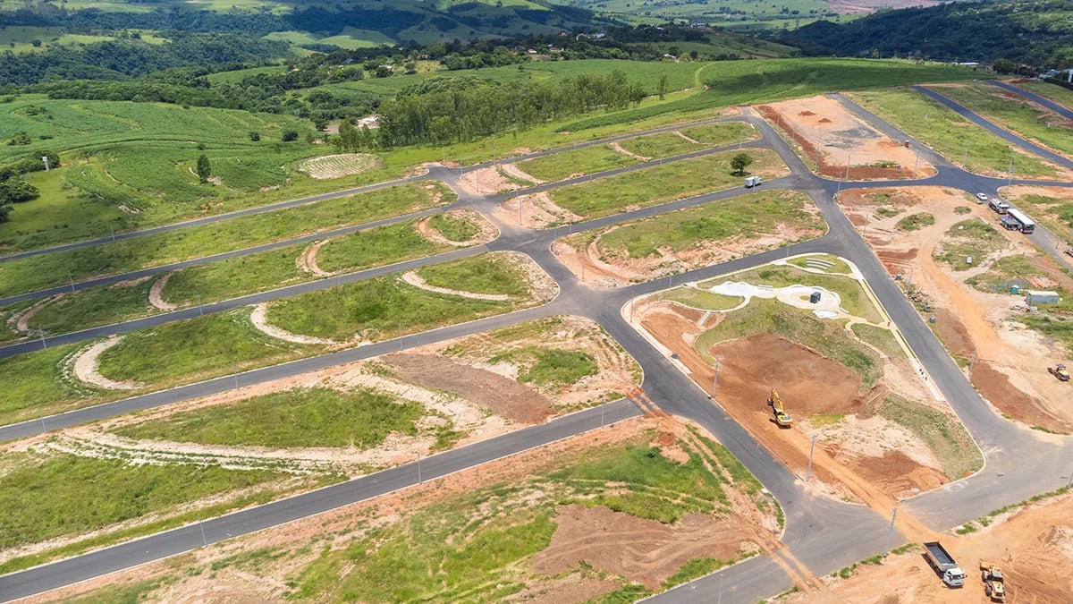 Terreno em Declive no Smart Urba Esmeraldas Marília | Vista Incrível - 1